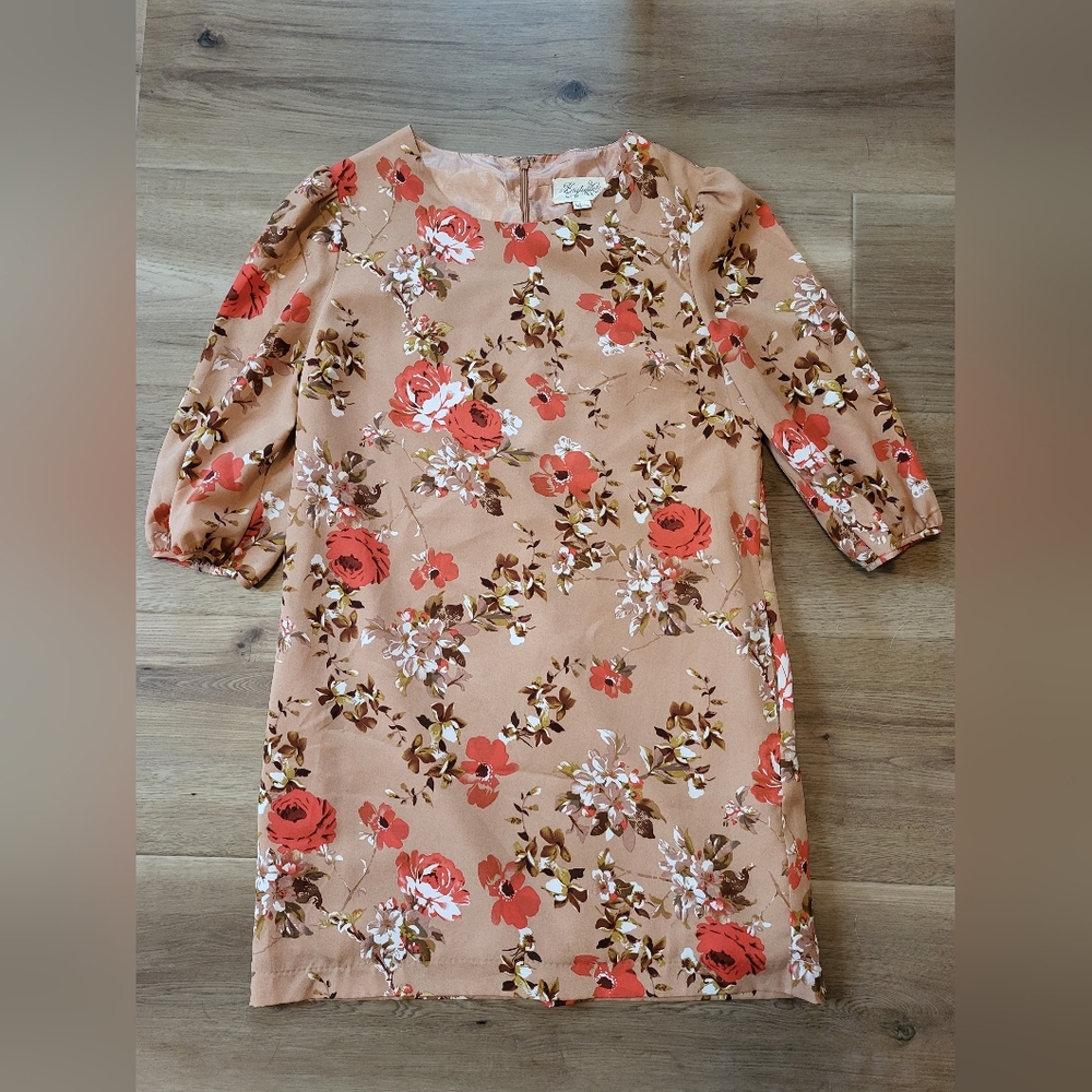 Boutique XXI (Forever 21) Floral Shift Dress